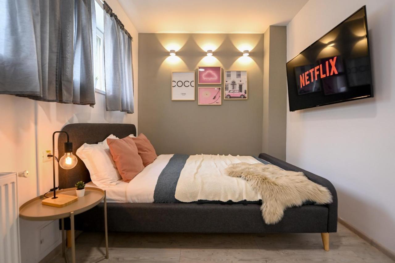 Splendid 2Br Apartment With Breathtaking Views Of Casa Poporului ブカレスト エクステリア 写真